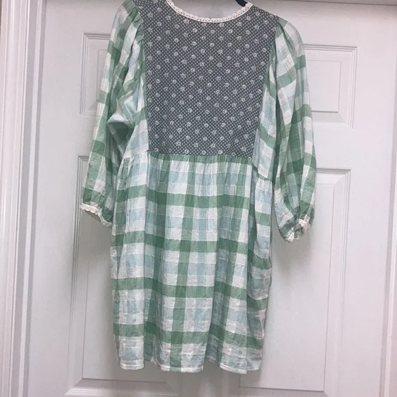 Seafoam and White Umgee Dress. Size L - Picture 2 of 6